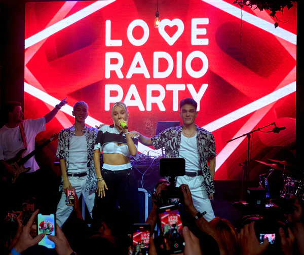 Love Radio Party